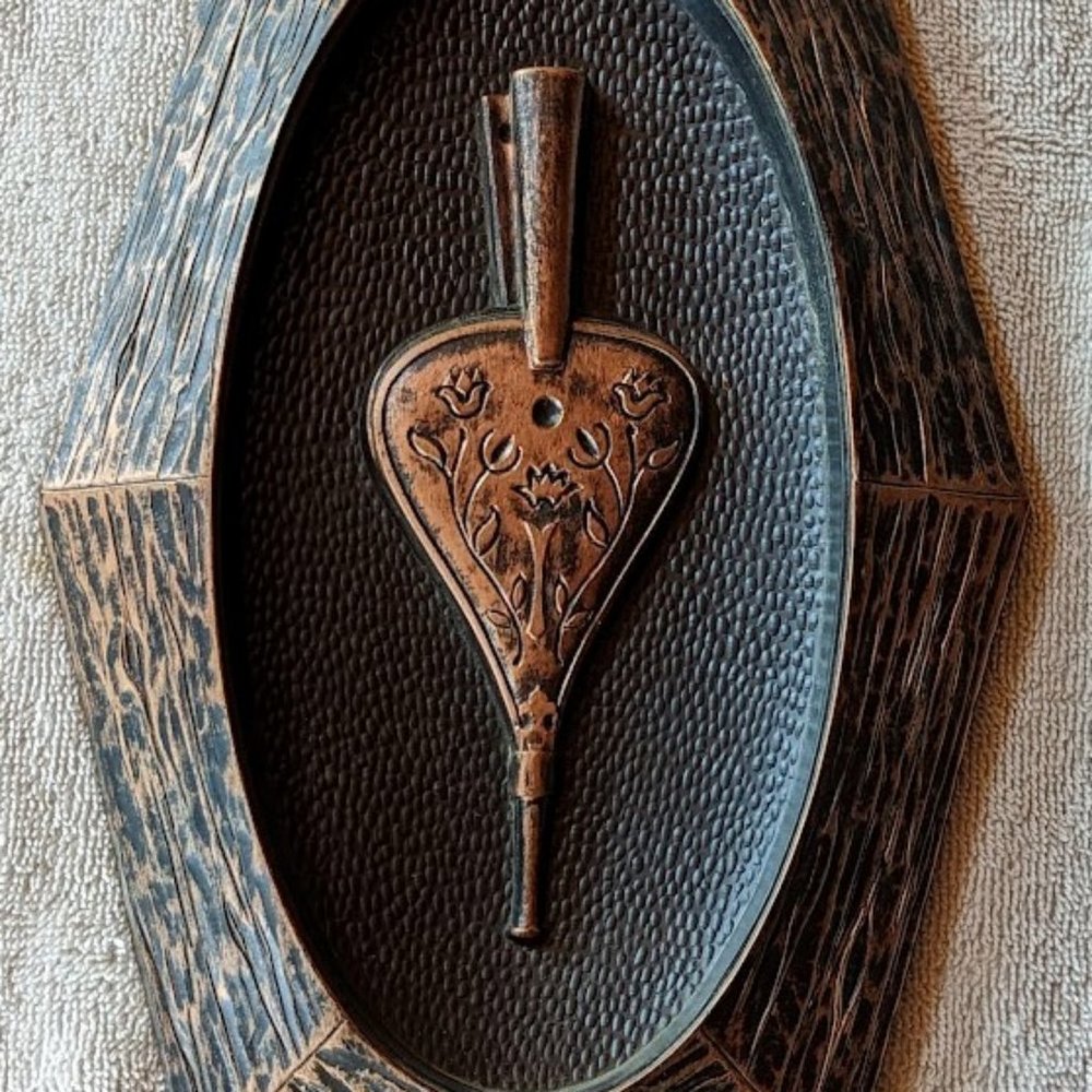 10% OFF  Vintage Syroco Colonial Revival Wall Hanging – Bellows – c 1960s